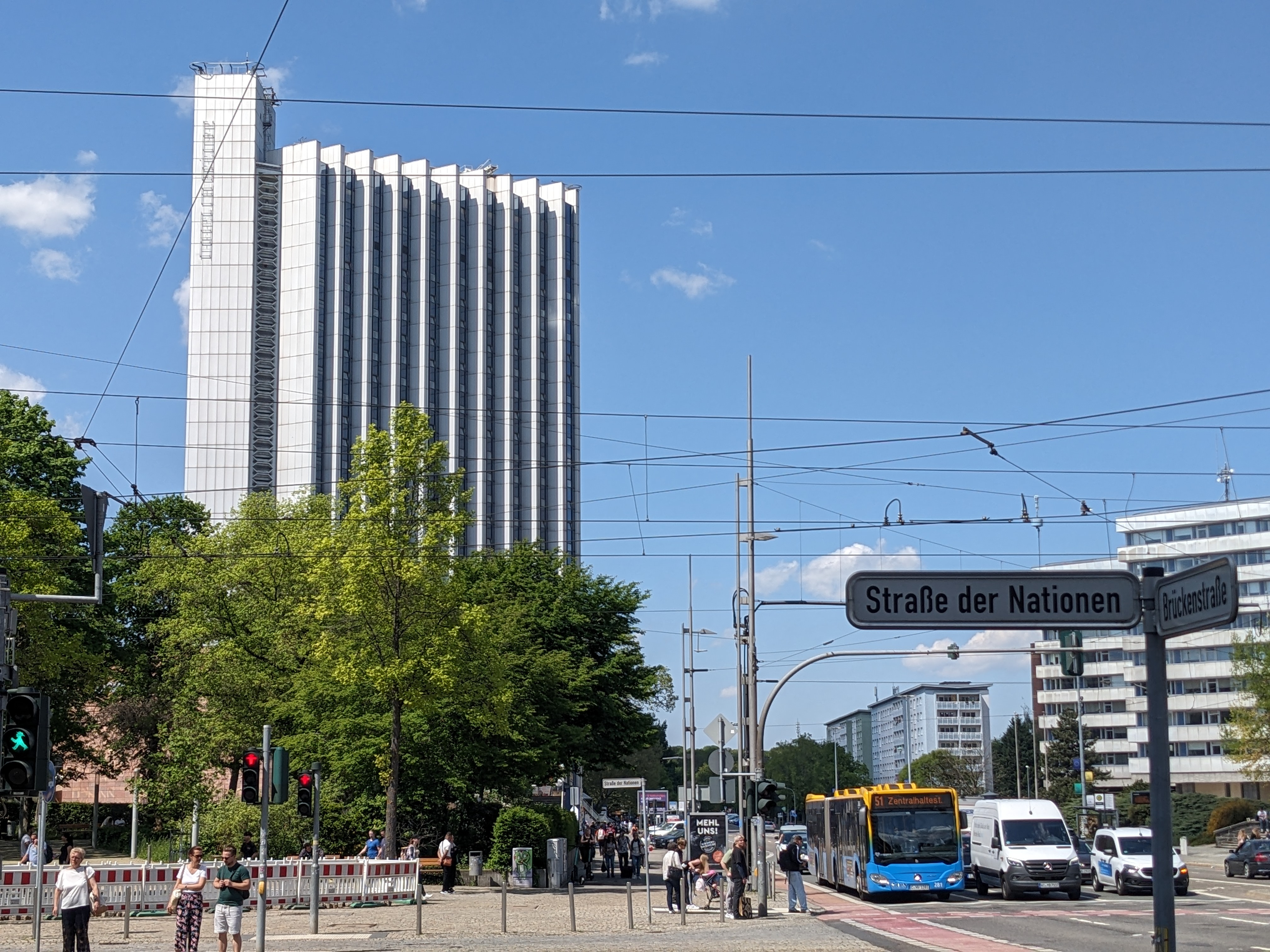 Der Turm - zu DDR-Zeiten das Hotel "Interhotel Kongress"